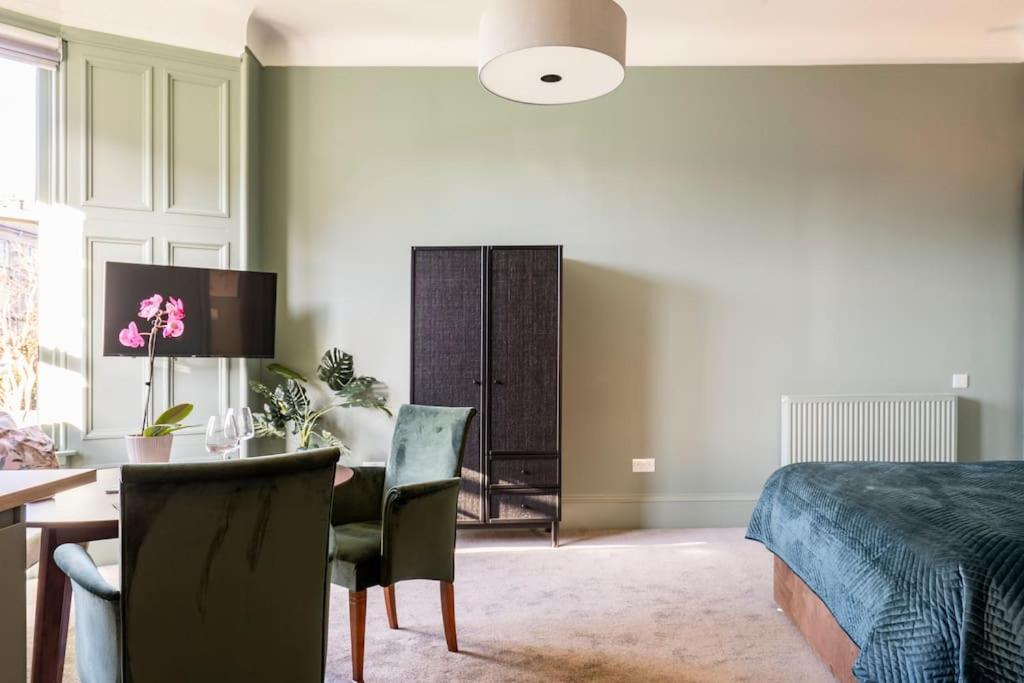 Boutique Home Stay - Bliss Studio Πέισλι Εξωτερικό φωτογραφία