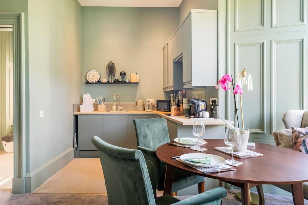 Boutique Home Stay - Bliss Studio Πέισλι Εξωτερικό φωτογραφία