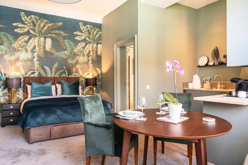 Boutique Home Stay - Bliss Studio Πέισλι Εξωτερικό φωτογραφία
